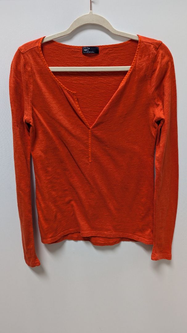 GAP Orange V-Neck Long-Sleeve Tee