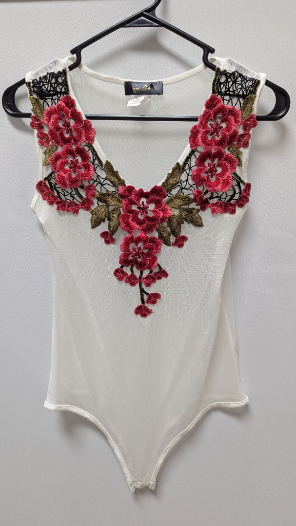 Top Ch White Embroidered Mesh Sleeveless Bodysuit