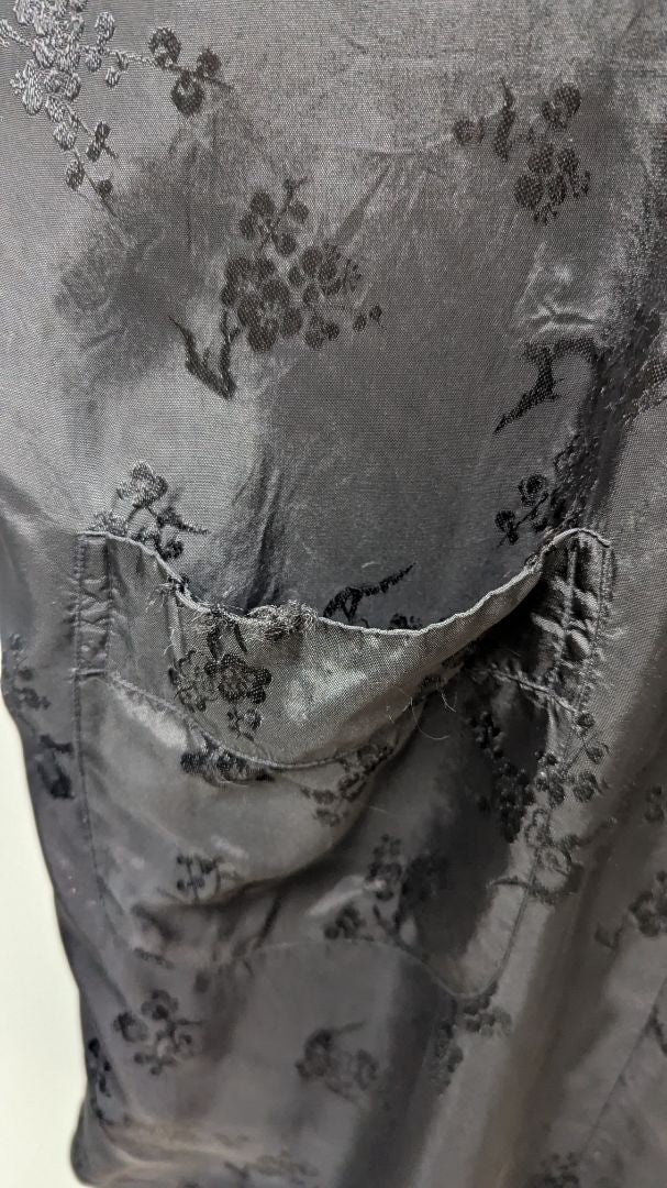 Golden Bee Black Embroidered Kimono Robe