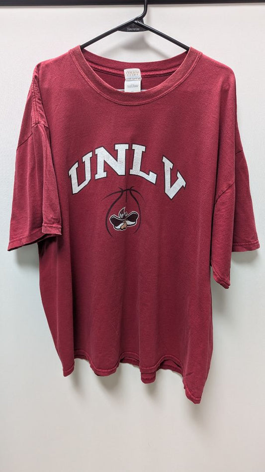 Gildan Men's Red "UNLV" Short-Sleeve Graphic Tee