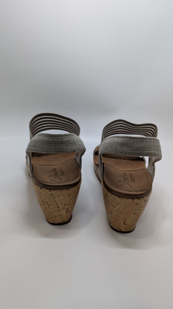 Skechers Luxe Foam Grey Mesh-Strap Heeled Sandals