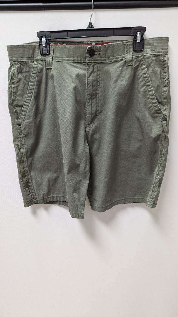 Wrangler Men's Dark Green Cargo Shorts