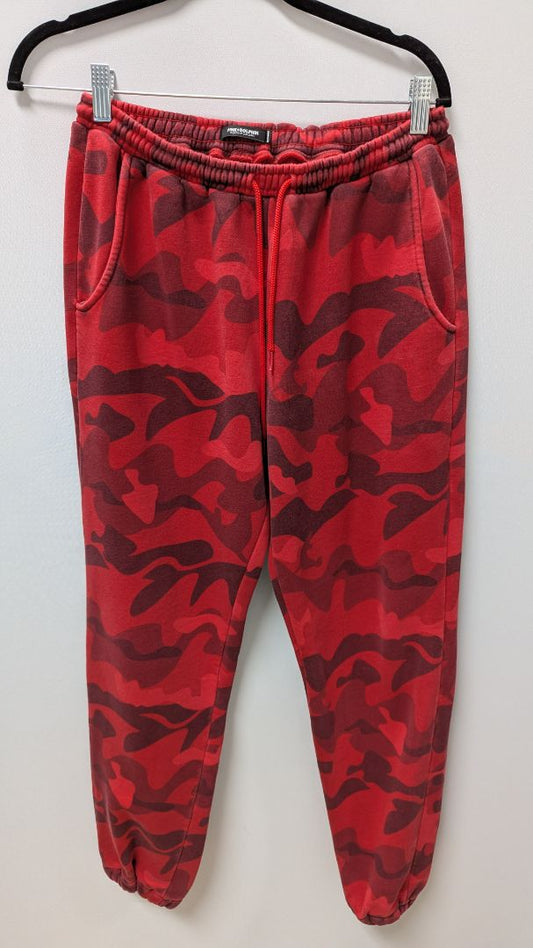 PINK + DOLPHIN Men's Red Camo Jogger Sweatpants