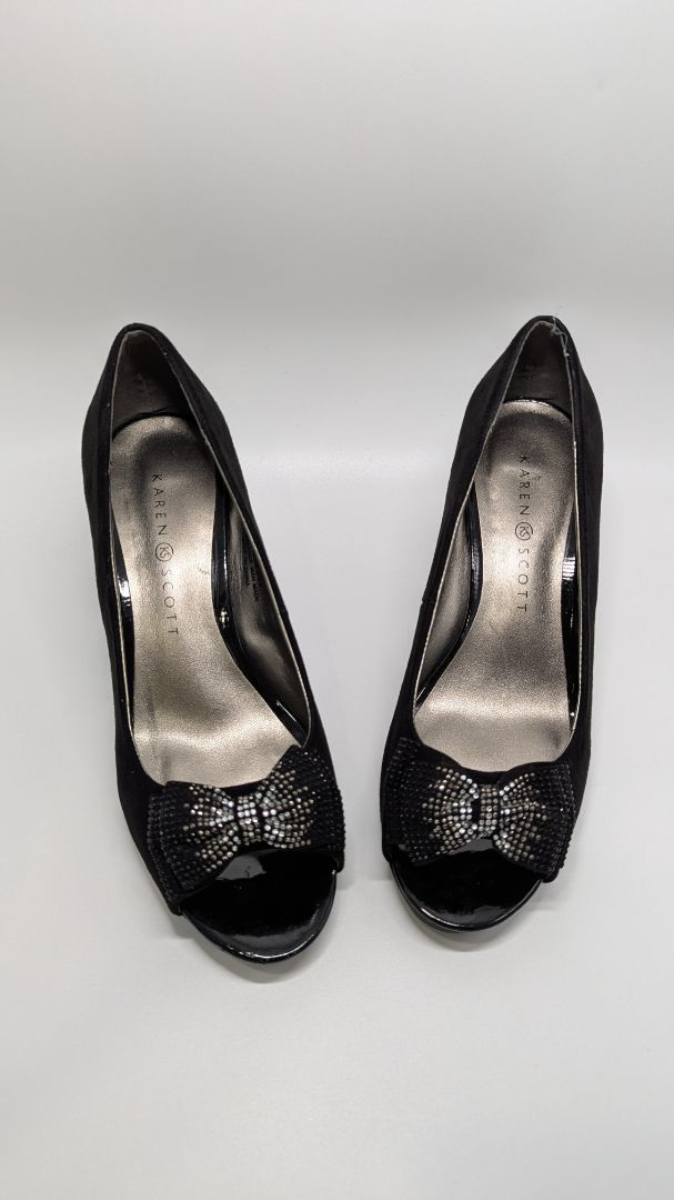 Karen Scott Black Bella Rhinestone Bow Heels