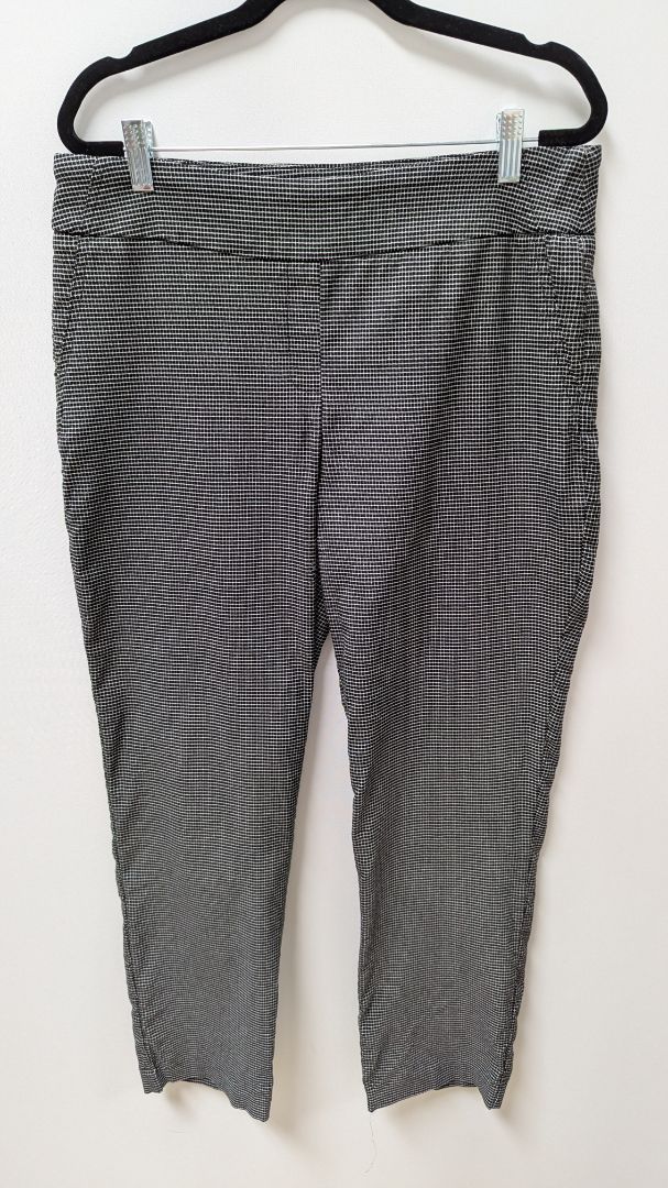 Hilary Radley Black Plaid Pull-On Slim Leg Pants