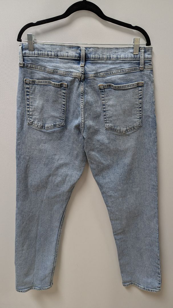 Goodfellow & Co Men's Light Wash Athletic Total Flex Jeans