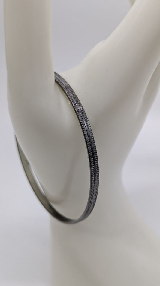 Black-Silver Lined Texture Metal Bangle Bracelet