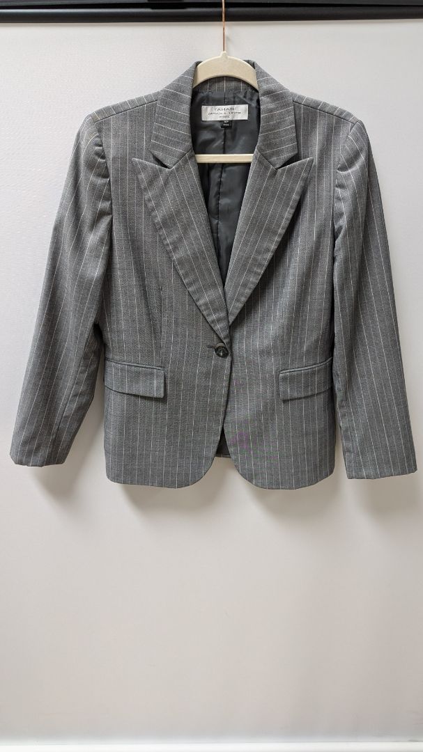 Tahari Grey Striped 1-Button Wool-Blend Blazer