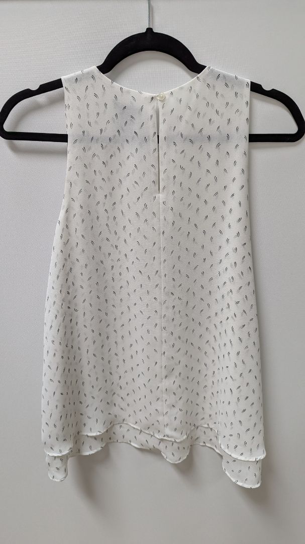 Ann Taylor Factory White Printed Sleeveless Shell Blouse
