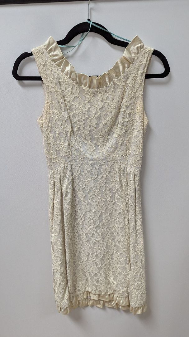 Ivory Lace Sleeveless Mini Dress