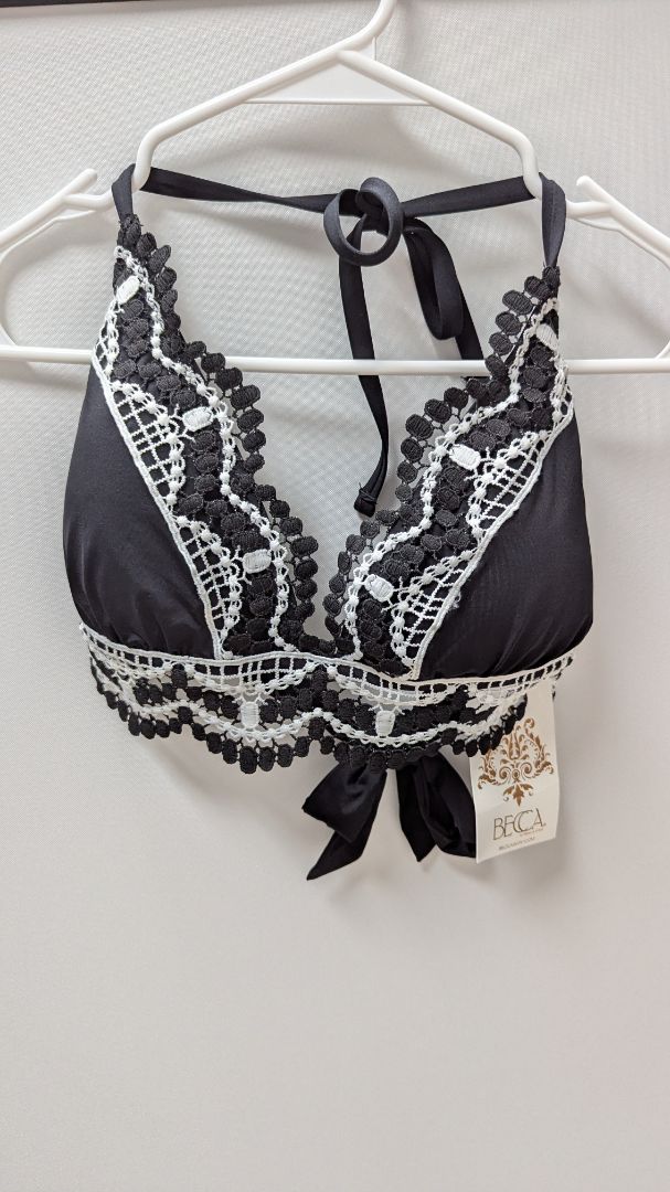 BECCA by Rebecca Virtue Black/White Lace Trim Bikini Top