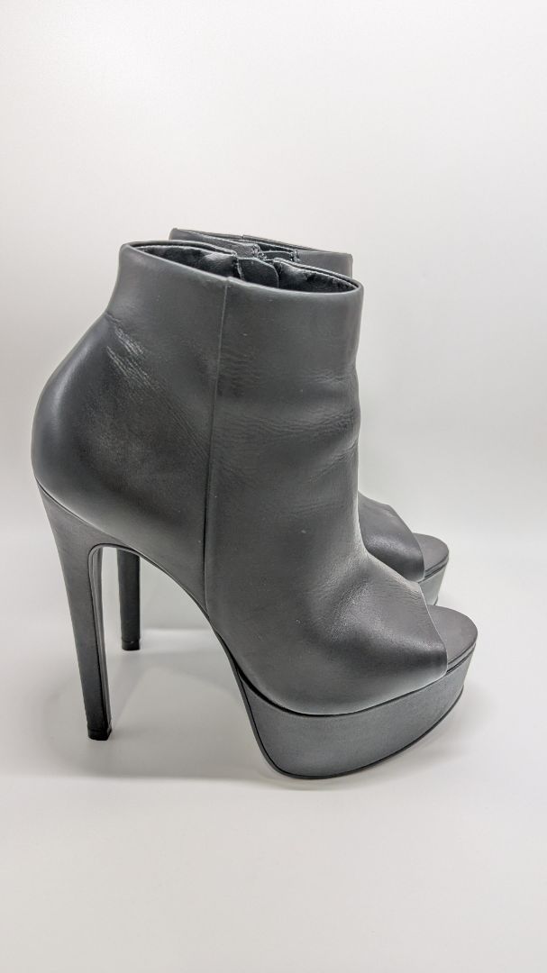 Steve Madden Black Maverick Leather Peep-Toe Ankle Boots