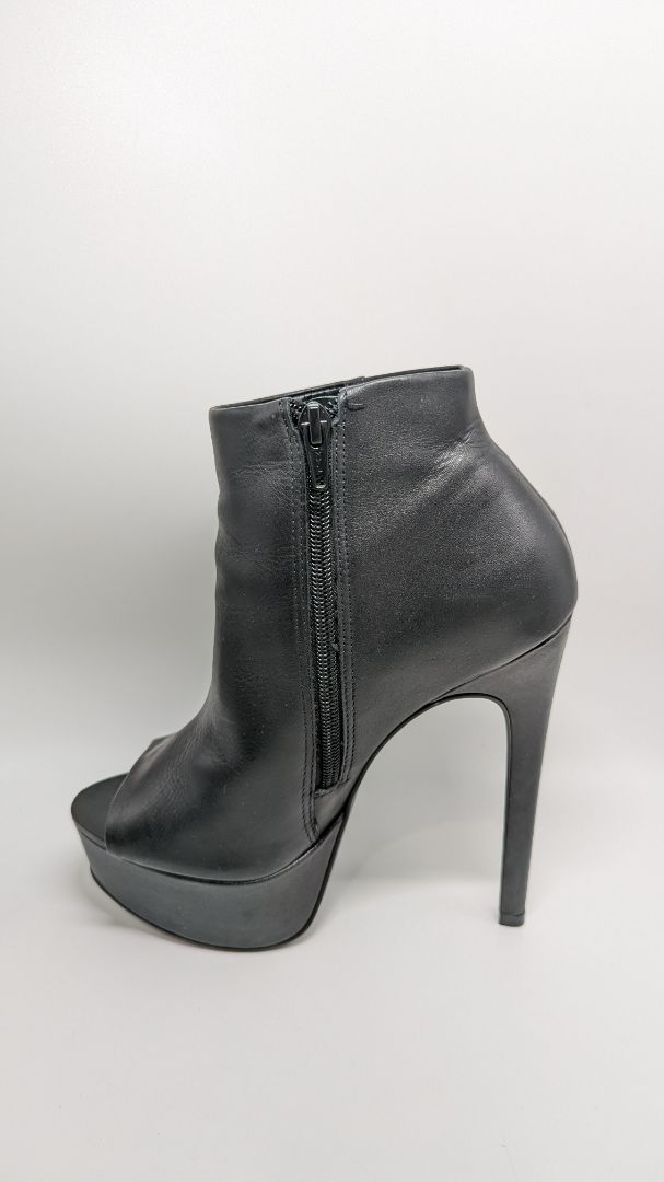 Steve Madden Black Maverick Leather Peep-Toe Ankle Boots
