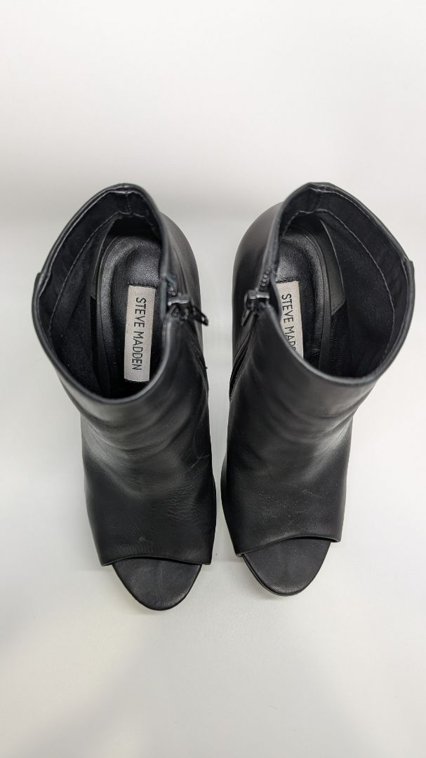 Steve Madden Black Maverick Leather Peep-Toe Ankle Boots