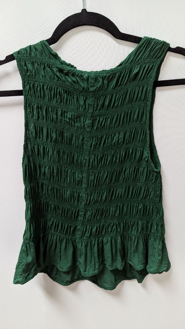 H&M Emerald Green Sleeveless Smocked Blouse