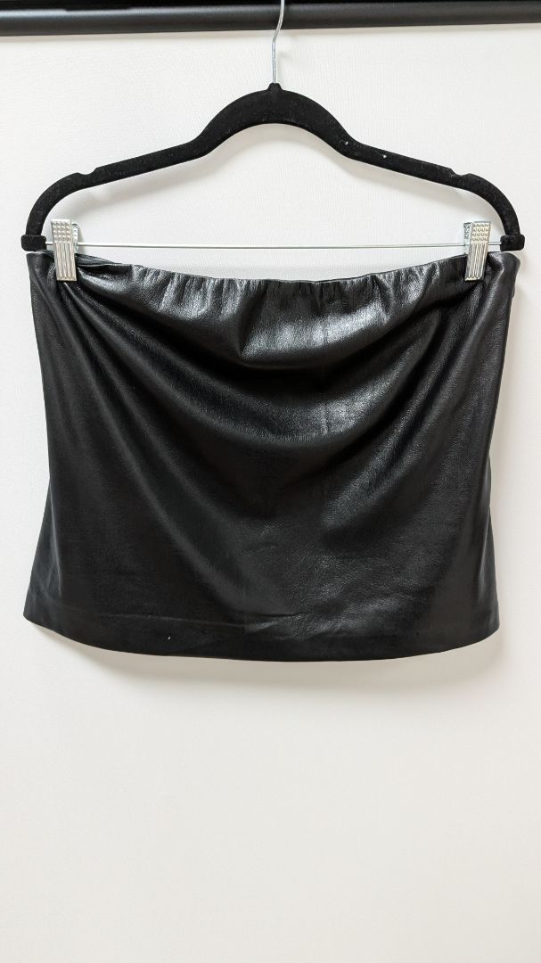 Good American Black Faux-Leather Split-Back Tube Top