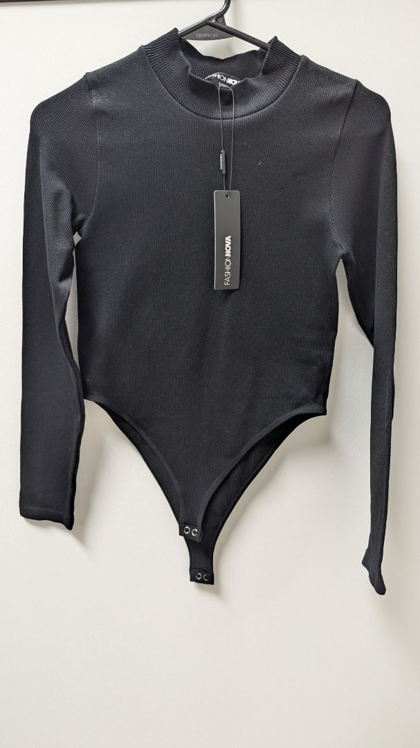 Fashion Nova Black Marena Long-Sleeve Bodysuit
