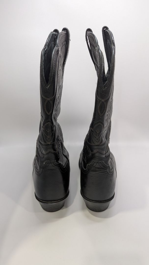 Ariat Women's Black Deertan Heritage R Toe Western Boots