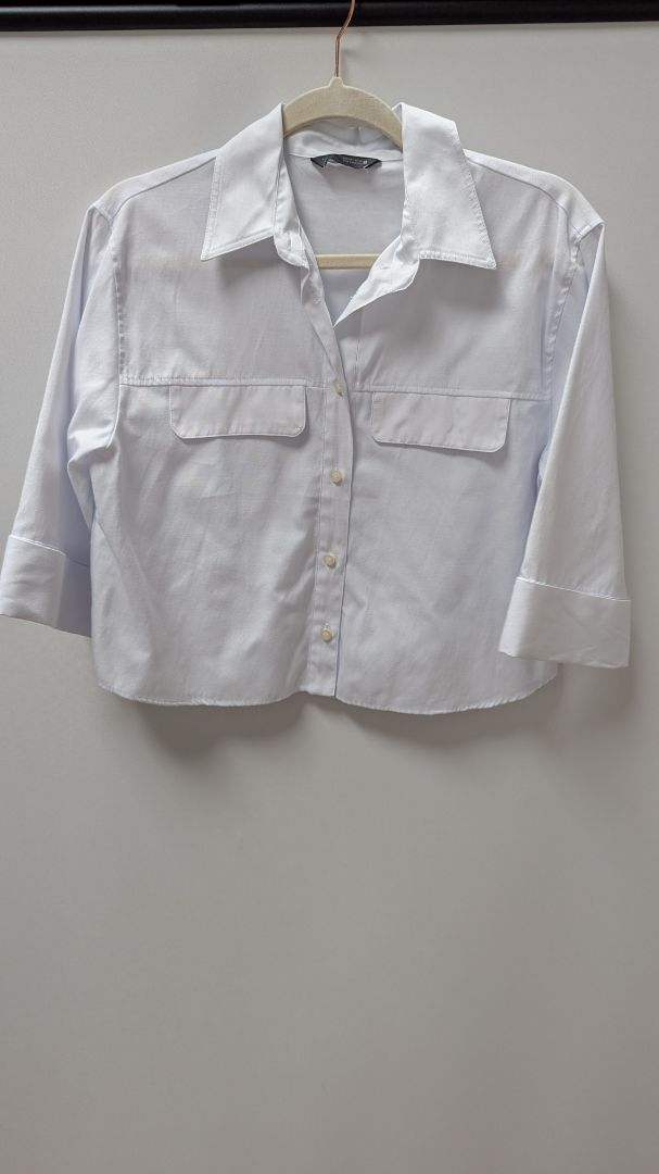 Zara White Button-Down Cropped Utility Shirt