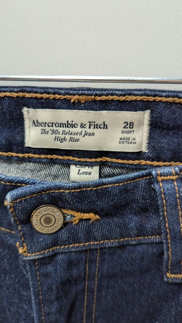 Abercrombie & Fitch Dark Wash '90s High-Rise Relaxed Jeans