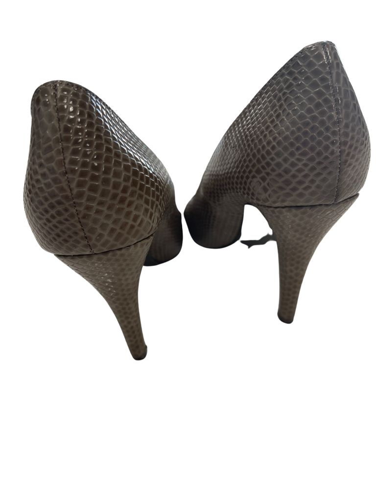 Steve Madden Taupe Snakeskin Pattern Heels