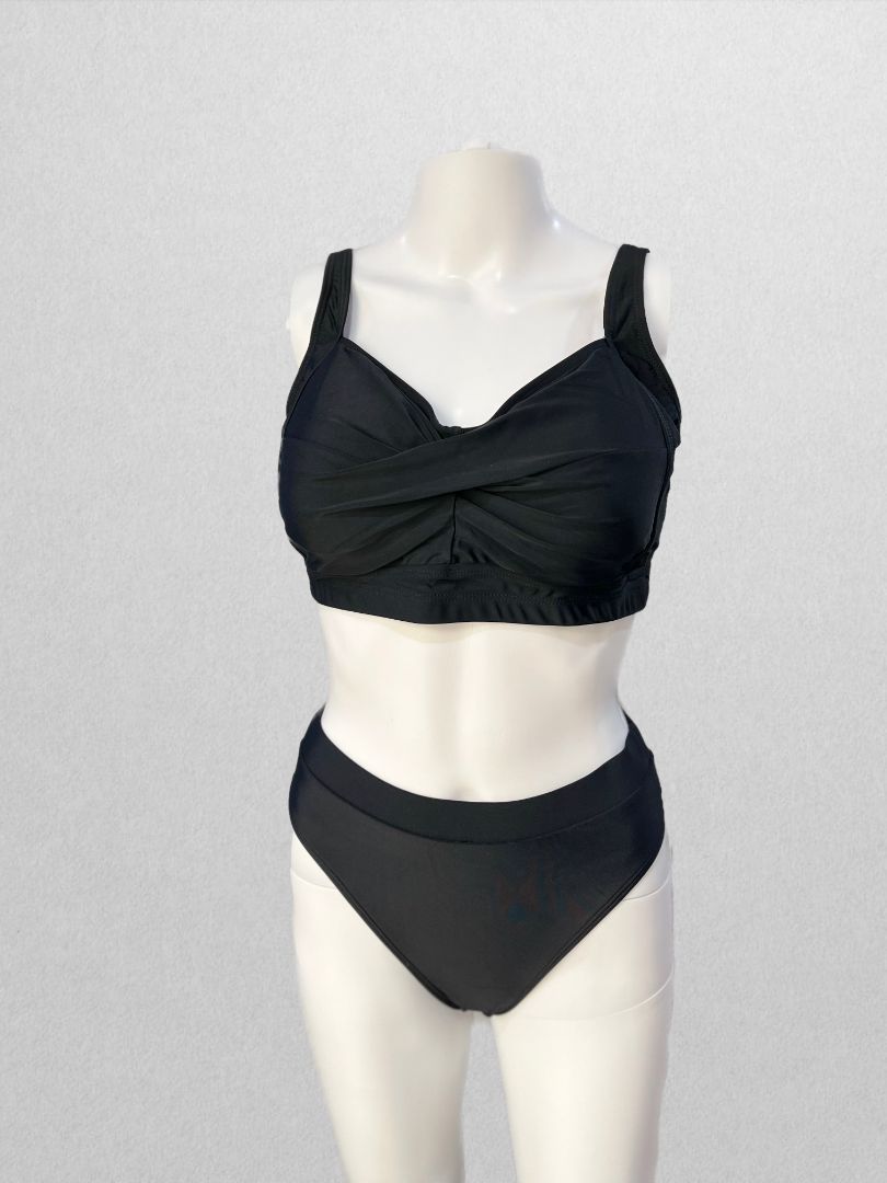 Daci Black Twist Swim Top