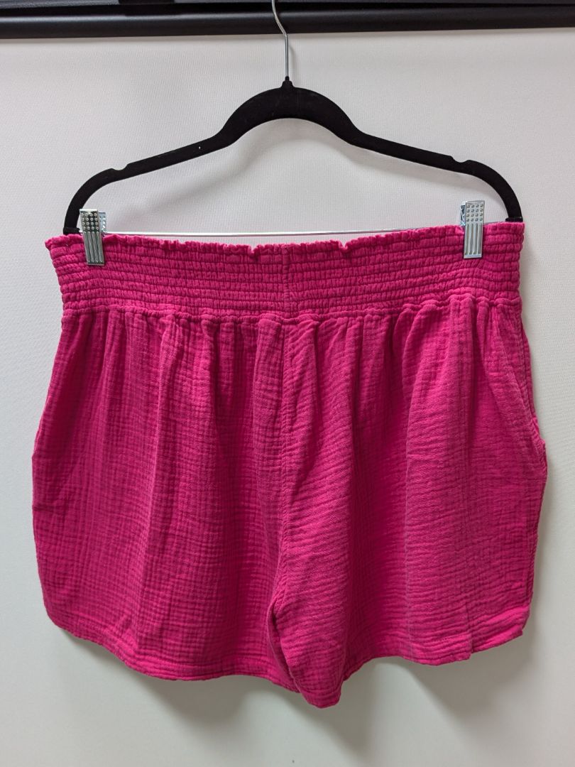 Three Dots Pink Cotton Shorts