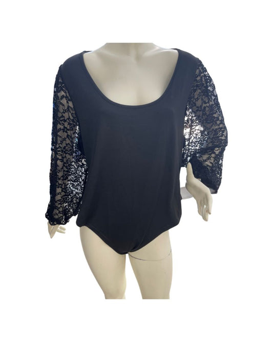 WDIRARA Black Lace Long Sleeve Bodysuit